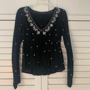 Small Abercrombie&Fitch long sleeve